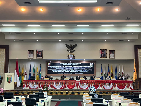 Eka Febriani / Lampung Geh
