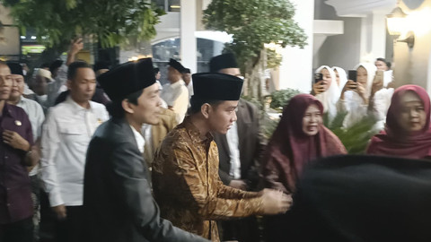 Wakil Presiden Republik Indonesia Gibran Rakabuming Raka di Majelis Sabilu Taubah, Blitar, Jawa Timur, Selasa (17/6/2025). Foto: Zamachsyari/kumparan