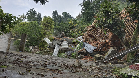 Lokasi tanah bergerak di Kampung Cigintung, Desa Pasirmunjul pada Kamis (19/6/2025). Foto: Dok. kumparan