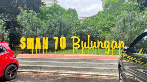 Suasana SMA Negeri 70, Bulungan, Jakarta Selatan, Kamis (19/6/2025). Foto: Nasywa Athifah/kumparan