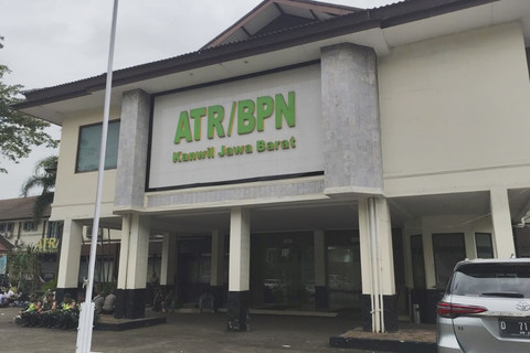 Kantor ATR/BPN Kota Bandung yang berlokasi di Jalan Soekarno Hatta, Jawa Barat, Kamis (19/6/2025). Foto: Alya Zahra/kumparan 