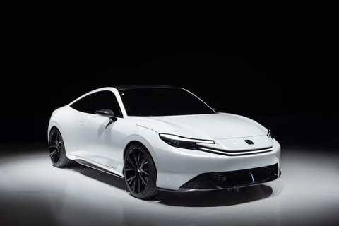 Honda Prelude generasi keenam yang meramaikan GIIAS 2025. Foto: dok. Honda
