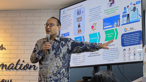 Bonifasius Wahyu Pudjianto, Kepala Badan Pengembangan SDM Komdigi dalam acara Ngopi Bareng di gedung Komdigi, Jakarta, Jumat (20/6). Foto: Aditya Panji/kumparan