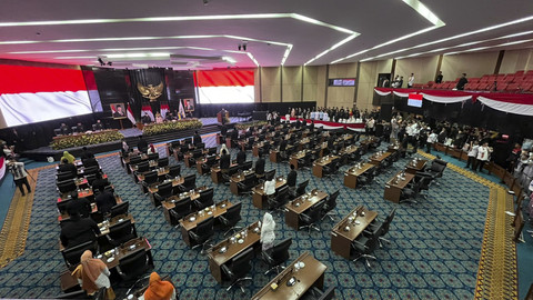 Suasana di Rapat Paripurna DPRD dalam Rangka HUT Ke-498 Kota Jakarta Minggu (22/6/2025). Foto: Haya Syahira/kumparan