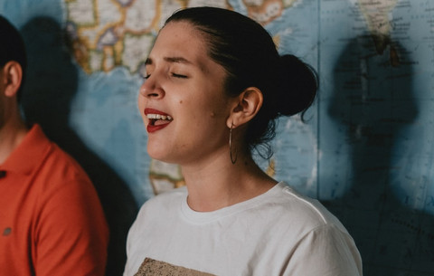 Ilustrasi Apa itu Dame Un Grrr         Sumber Unsplash/Miguel Bautista