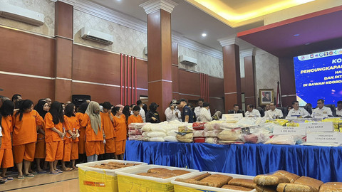 Konferensi pers pengungkapan kasus jaringan narkotika oleh BNN RI dan Ditjen Bea Cukai Kemenkeu RI di Kantor Pusat Bea Cukai, Jakarta Timur, Senin (23/6/2025). Foto: Nasywa Athifah/kumparan