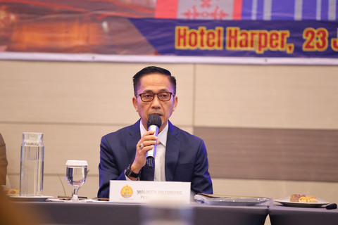 Wali Kota Palembang, Ratu Dewa, dalam Rapat Umum Pemegang Saham (RUPS) di Hotel Harper Palembang pada Senin, 23 Juni 2025/ist. 