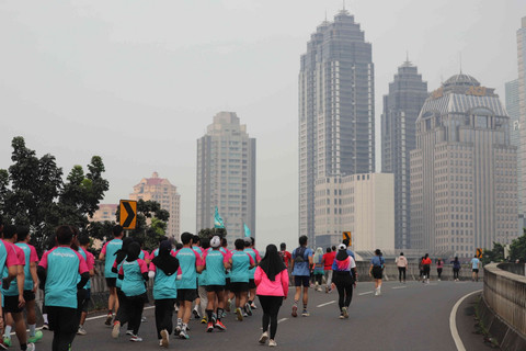 Keseruan Fun Run Minggu (22/6/25). Foto: Jamal Ramadhan/kumparan