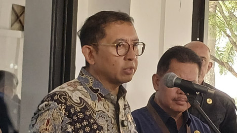 Menteri Kebudayaan Fadli Zon usai memberikan pembekalan materi di retreat kepala daerah gelombang II, di Kampus IPDN, Kabupaten Sumedang, Jawa Barat, Selasa (24/6/2025). Foto: Alya Zahra/kumparan 