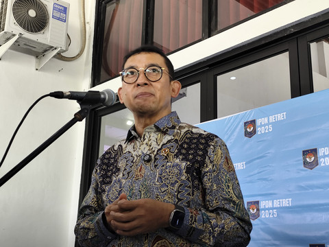 Menteri Kebudayaan Fadli Zon usai memberikan pembekalan materi di retreat kepala daerah gelombang II, di Kampus IPDN, Kabupaten Sumedang, Jawa Barat, Selasa (24/6/2025). Foto: Alya Zahra/kumparan