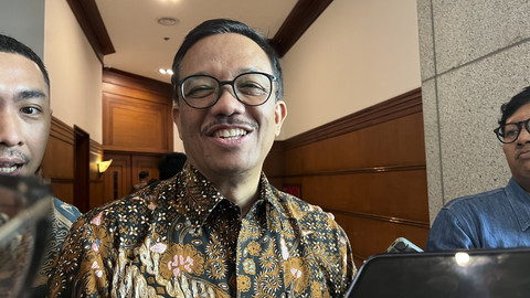 Direktur Niaga Garuda Indonesia, Ade. R Susardi, saat ditemui di Plaza Mandiri Jakarta, Selasa (24/6/2025). Foto: Fariza Rizky Ananda/kumparan