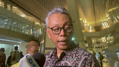 Dirjen Protokol dan Konsuler Kemlu Andy Rachmianto saat ditemui di Bandara Internasional Soekarno-Hatta, Selasa (24/6/2025). Foto: Nasywa Athifah/kumparan