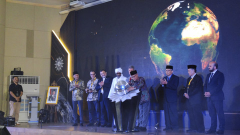 Muhammadiyah resmi meluncurkan Kalender Hijriah Global Tunggal (KHGT) di Convention Hall Kampus Universitas Aisyiyah (UNISA) Yogyakarta, Kabupaten Sleman, Rabu (25/6/2025). Foto: Arfiansyah Panji Purnandaru/kumparan