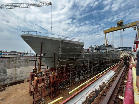 Proses Produksi Kapal Frigate Merah Putih di PT PAL, Surabaya, Rabu (25/6). Foto: Rayyan Farhansyah/kumparan