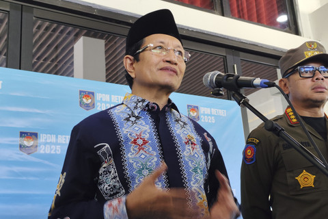 Menteri Agama (Menag) Nasaruddin Umar usai memberikan pembekalan materi kepada kepala daerah di Kampus IPDN Jatinangor, Kabupaten Sumedang, Jabar, Kamis (26/6/2025). Foto: Alya Zahra/kumparan