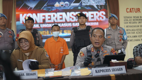 Kapolres Sragen AKBP Petrus Parningotan Silalahi dalam jumpa pers di Mapolres Sragen pada Selasa (24/6/2025). Foto: Dok. Polres Sragen