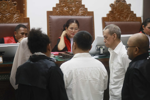 Terdakwa Fariz RM menjalani sidang agenda saksi di Pengadilan  Negeri Jakarta Selatan, Jakarta, Kamis, (26/06/2025). Foto: Agus Apriyanto