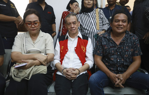Terdakwa Fariz RM menjalani sidang agenda saksi di Pengadilan Negeri Jakarta Selatan, Jakarta, Kamis, (26/06/2025). Foto: Agus Apriyanto