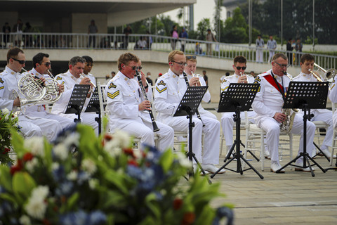 UK Royal Marines Band tampil di hadapan ... </div>
<div class=