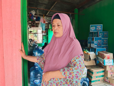 Enah, tetangga Iyah dan Dating. Dok: kumparan