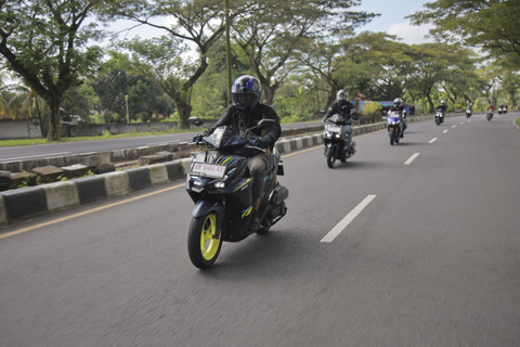 Yamaha Aerox saat touring singkat di Lombok. Foto: Yamaha