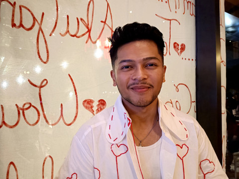 Mark Natama rilis mini album Bachelor of Romance, TB Simatupang, Jakarta Selatan, Jumat (27/6).    Foto: Giovanni/kumparan