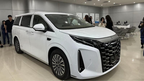 Wujud MPV BYD M9 di China. Foto: Car News China
