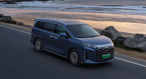 MPV BYD M9 berpenggerak PHEV. Foto: Dok. BYD 