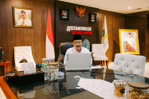 Mensos Saifullah Yusuf (Gus Ipul) ajak seluruh pihak awasi proses pelaksanaan Sekolah Rakyat, Senin (30/6/2025).  Foto: Kemensos RI