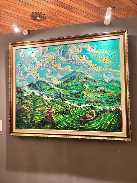 Lukisan karya Didit Slenthem di pameran seni Sanjivana. Foto: Judith Aura/kumparan