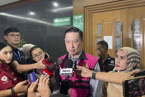 Eks Menteri Perdagangan (Mendag) RI Thomas Trikasih Lembong atau Tom Lembong, saat diwawancarai di sela-sela pemeriksaannya sebagai terdakwa kasus dugaan korupsi importasi gula, di Pengadilan Tipikor Jakarta, Selasa (1/7/2025). Foto: Fadhil Pramudya/kumparan
