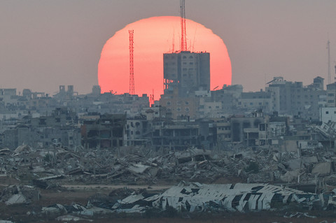 REUTERS/Amir Cohen