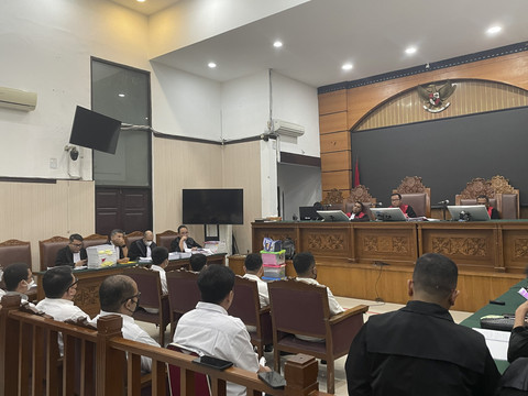 Sidang pemeriksaan terdakwa kasus pengamanan situs judi online Kominfo, di Pengadilan Negeri Jakarta Selatan, Rabu (2/7/2025). Foto: Fadhil Pramudya/kumparan