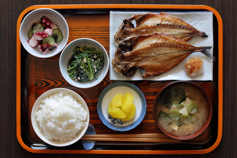 Ilustrasi washoku, pola makan ala Jepang. Foto: gontabunta/Shutterstock