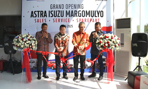 Seremoni pembukaan diler baru Isuzu di Jawa Timur. dok. Isuzu Indonesia
