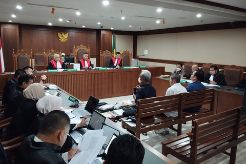 Sidang lanjutan kasus dugaan suap vonis bebas Ronald Tannur dengan terdakwa mantan Ketua PN Surabaya, Rudi Suparmono, di Pengadilan Tipikor Jakarta, Jumat (4/7/2025). Foto: Jonathan Devin/kumparan