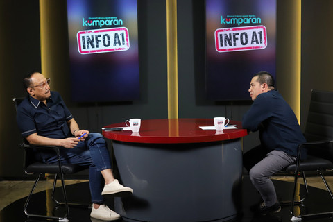Pemimpin Redaksi kumparan Arifin Asydhad (kanan) dan Pakar komunikasi politik Ipang Wahid atau Gus Ipang saat Program Info A1 kumparan di Jakarta, Kamis (3/7/2025). Foto: Iqbal Firdaus/kumparan