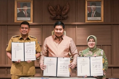 Gubernur Sumatera Utara Bobby Nasution bersama Menteri PKP Maruarar Sirait. Foto: Dok. Istimewa