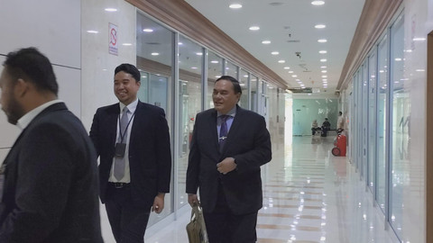 Calon-calon duta besar (Dubes) tiba di Kompleks Parlemen Senayan untuk menjalani uji kelayakan pada Sabtu (5/7/2025). Foto: Luthfi Humam/kumparan