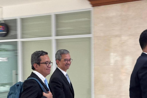 Sejumlah calon duta besar (Dubes) hadir untuk mengikuti fit and proper test sesi kedua hari pertama di Komisi I DPR pada Sabtu (5/7/2025). Foto: Luthfi Humam/kumparan