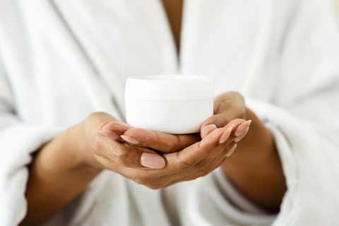 Ilustrasi Skincare. Foto: Shutterstock
