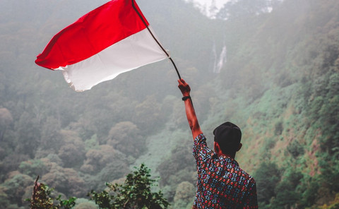 Ilustrasi Contoh Proposal 17 Agustus di Perusahaan 2025  Sumber Unsplash/Erfian Juliansyah