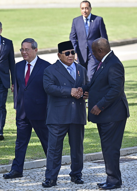 Presiden Republik Indonesia Prabowo Subianto dalam pembukaan sesi pertama KTT BRICS di Museum Seni Modern (MAM), Rio de Janeiro, Minggu (6/7/2025). Foto: Muchlis Jr - Biro Pers Sekretariat Presiden