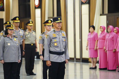 Upacara kenaikan pangkat di Mabes Polri pada Senin (7/7/2025). Foto: Dok. Istimewa