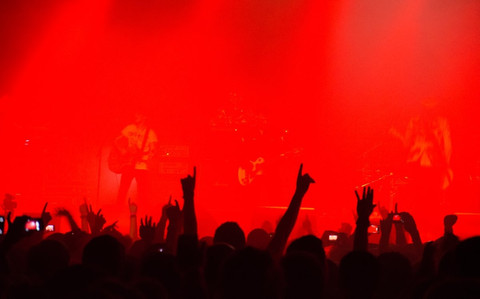 Ilustrasi Jadwal Konser My Chemical Romance di Jakarta 2026 Sumber Unsplash/Samu Lopez