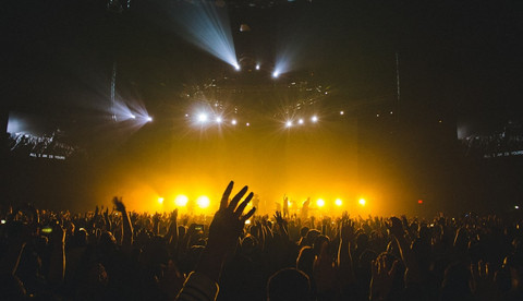 Ilustrasi Profil Ravel Entertainment Sumber Unsplash/Nainoa Shizuru