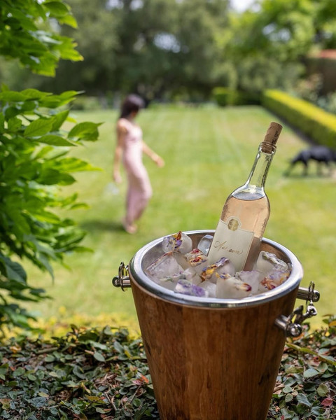 Produk Wine dari brand As Ever milik Meghan Markle. Foto: Instagram @aseverofficial