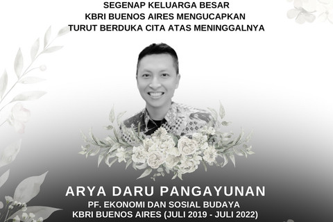 Diplomat Kemlu Arya Daru Pangayunan. Foto: Instagram/ @indonesiainba