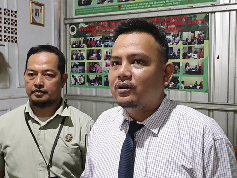 Ade Firmansyah (kanan), Selasa (8/7/2025). Foto: kumparan