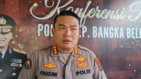 Kabidhumas Polda Babel. Kombes Fauzan Sukmawansyah menjawab pertanyaan wartawan, Rabu (9/7). Foto: Dok. kumparan
